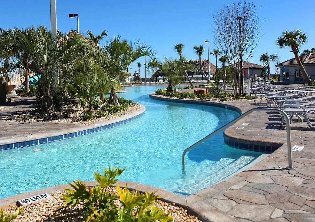 1556 Pd - Poolside Bliss: Enchanted 4Br Townhome Davenport Villa